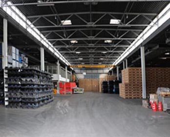 Lager und Logistik - bestehende Potentiale mit breiter Erfahrung ... Lager und Logistik - bestehende Potentiale mit breiter Erfahrung ...